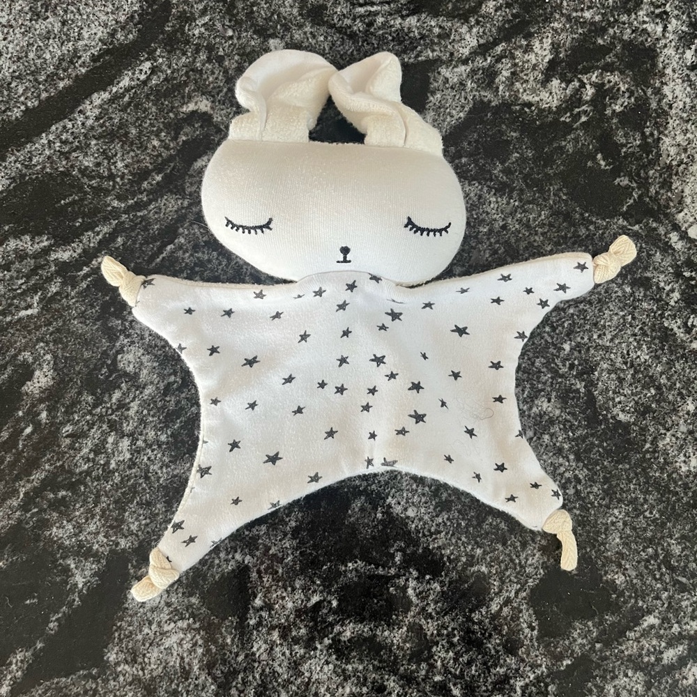 Wee Gallery Cuddle Bunny Star Print